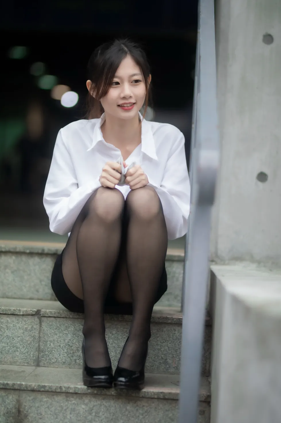 [Mzsock] NO.128 Dolly Liu OL black silk high heels beautiful legs street photography#[31P]-31